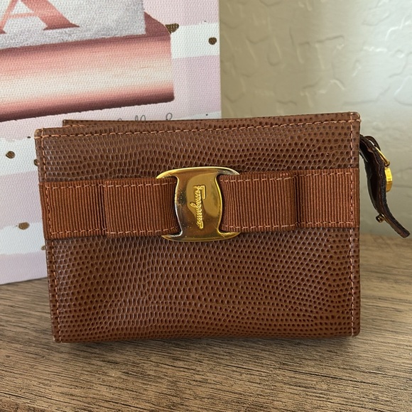 Salvatore Ferragamo mini Pouch/ Card Case - Picture 1 of 10